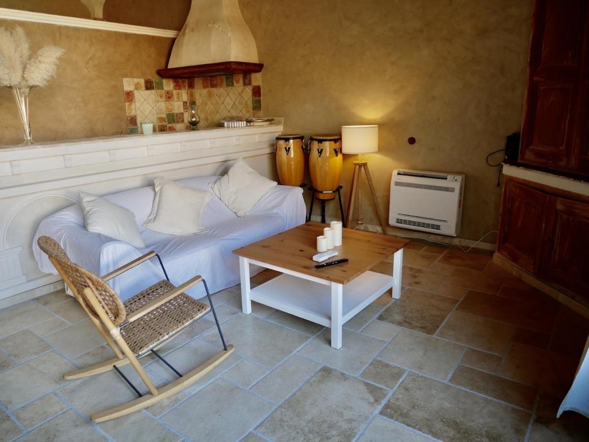 Le Pool House - Private Jacuzzi - Mas Des Sous Bois Hotel Ventabren Bagian luar foto