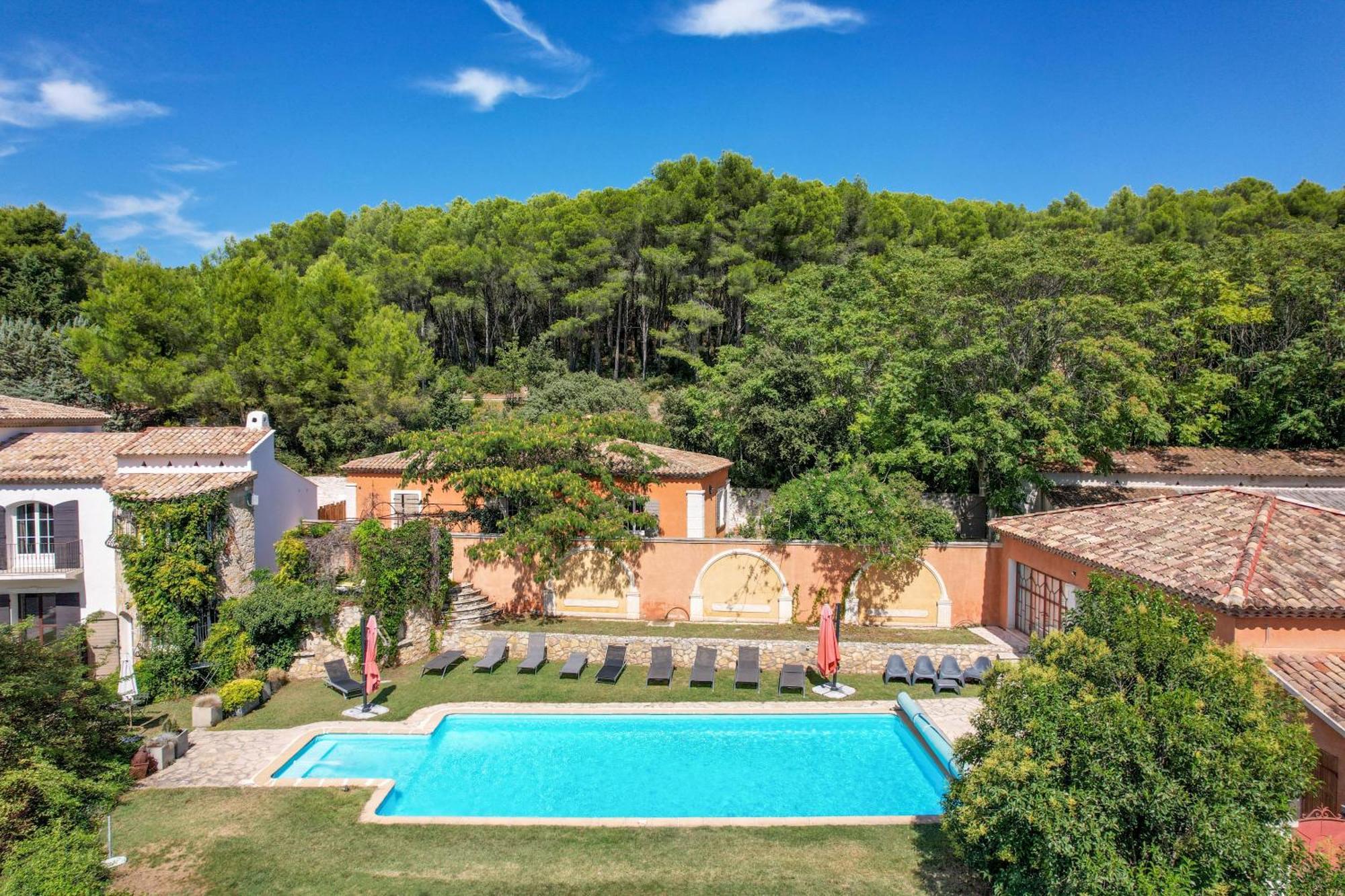 Le Pool House - Private Jacuzzi - Mas Des Sous Bois Hotel Ventabren Bagian luar foto